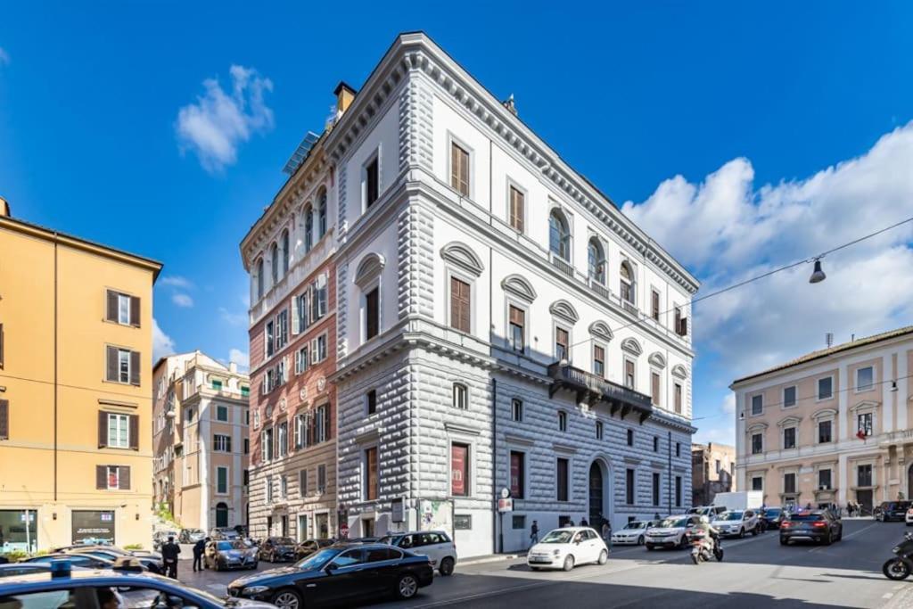 Stradivari Suite Roma Екстер'єр фото